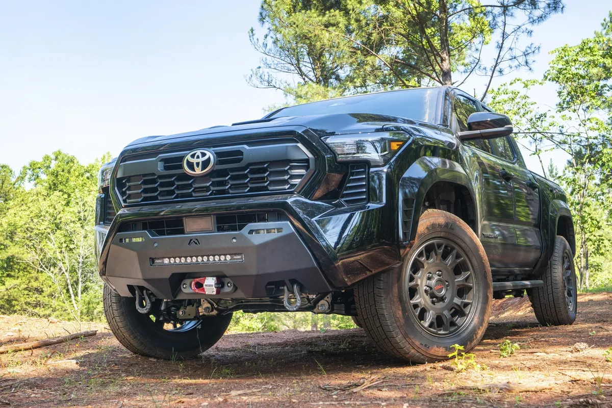 Toyota Tacoma Winch Mount w/ No Guard 2024-2025 product image