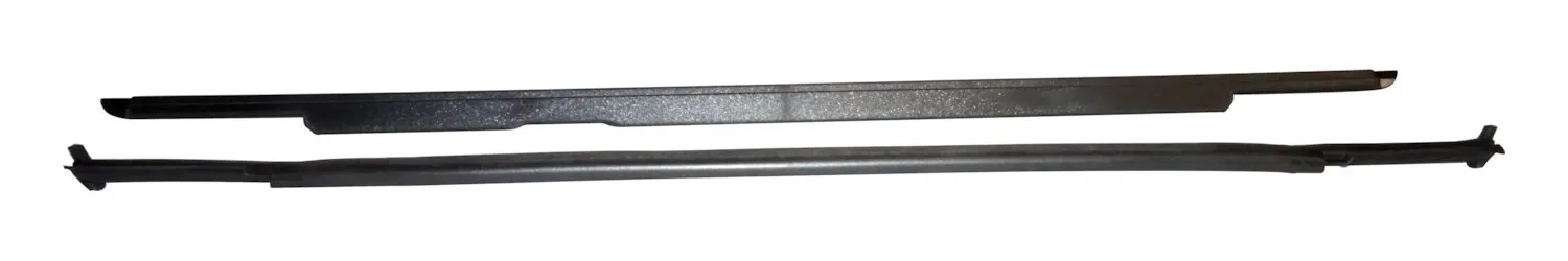 1997-2006 TJ Wrangler Liftgate Weatherstrip Kit w/ Hard Top; Lower Liftgate Weatherstrip and Retainer Kit; Includes Lower Liftgate Weathestrip and Retainer; product image