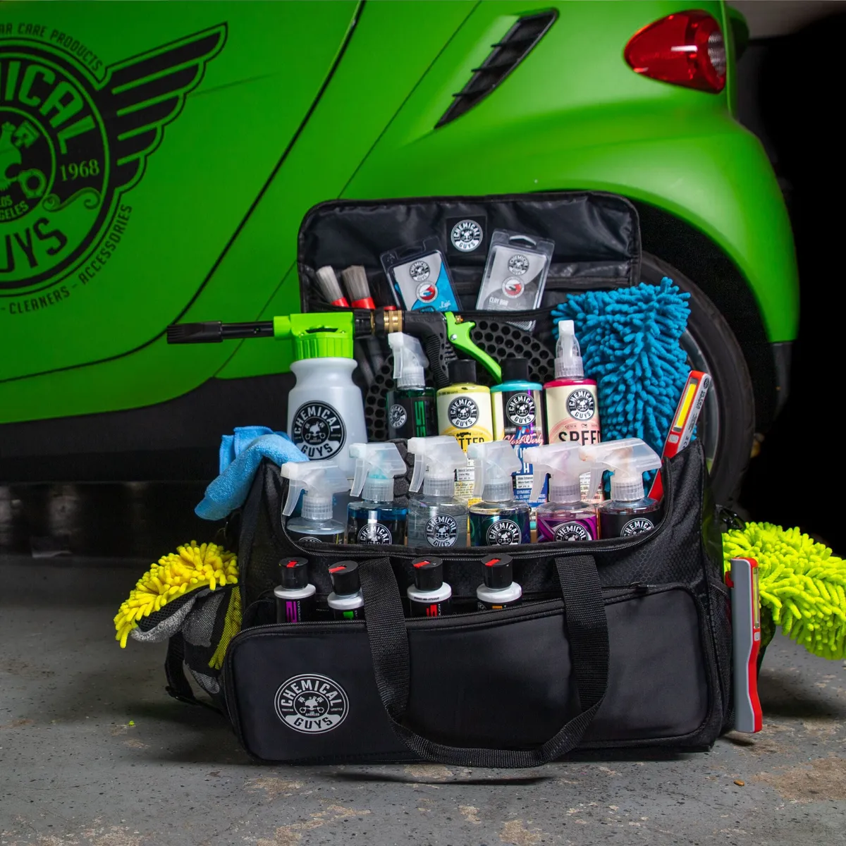 Arsenal Range Trunk Organizer & Detailing Bag With Polisher Pocket product image