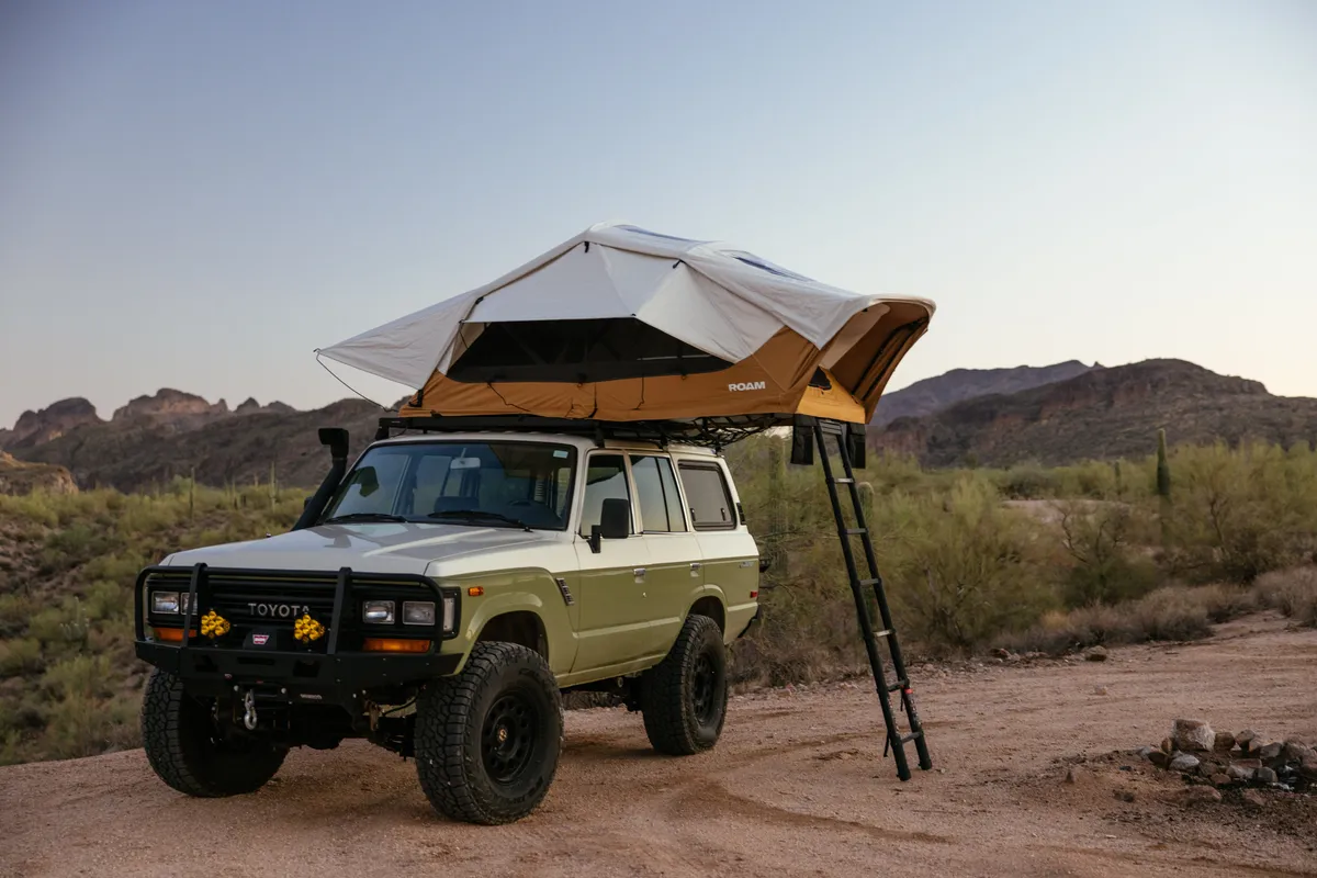 Vagabond 2.0 Xtra Large Rooftop Tent Black product image