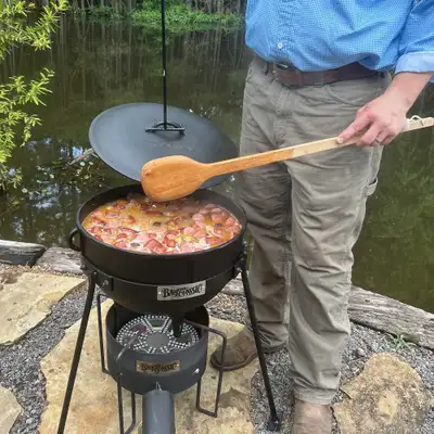 Bayou Classic 7gal Jambalaya Kettle Cast Iron Lid And Stand