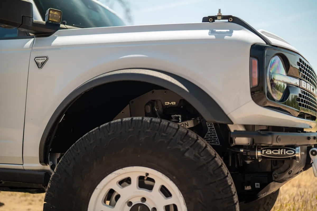 DV8 2021-2025 Ford Bronco Front Inner Fenders - INFEND-08FB product image