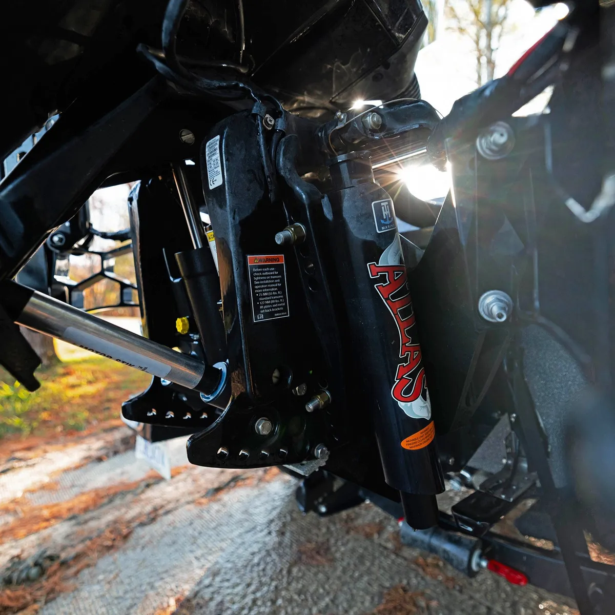 Atlas 12in Setback Hydraulic Jack Plate Black Glossy Anodized product image