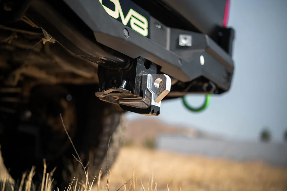 DV8 Offroad Xtract Hitch Skid Plate - Black product image