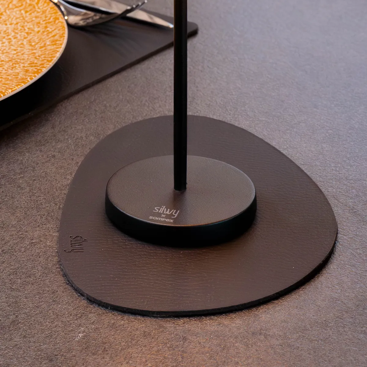 Magnetic lamp MONACO BLACK including placemat product image