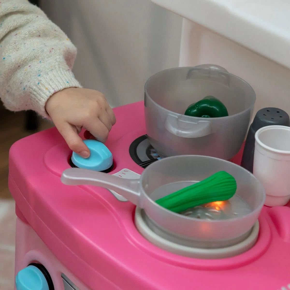 Fun With Friends Kitchen (Pink) product image