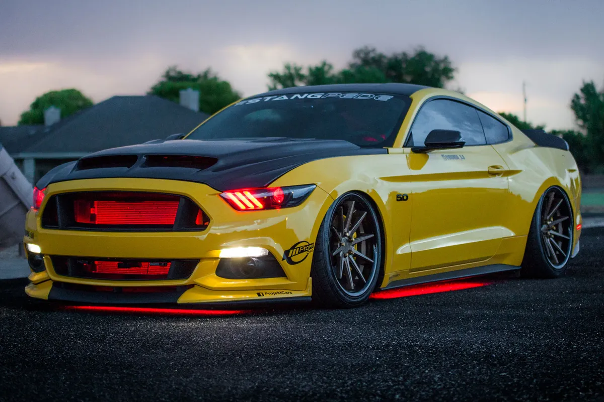 Diode Dynamics - RGBW Multicolor Underglow LED Kit product image