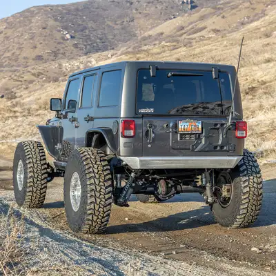 Savvy Off-Road 0718 Wrangler Legacy Rear Bumper Kit Raw