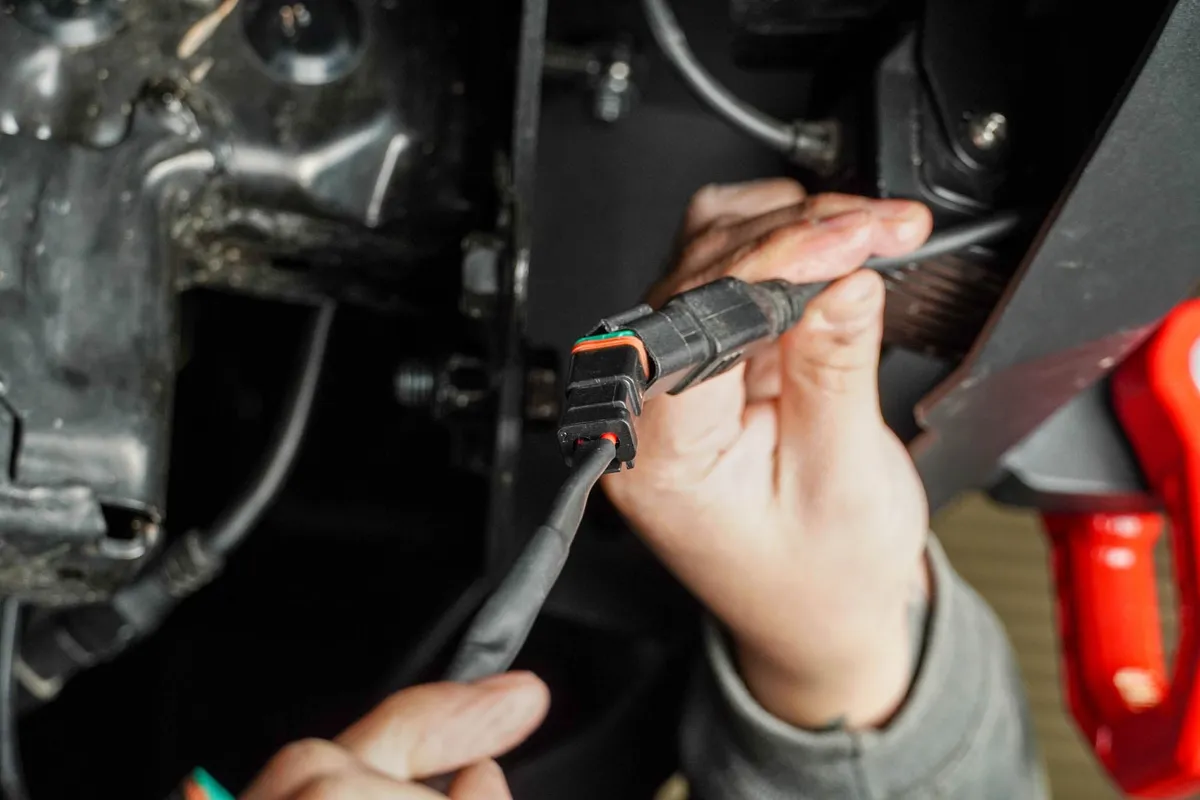 DV8 Offroad 4-Way 1-DTP to 4-DTP Plug Harness product image