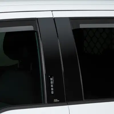 Putco 16c Titan xd Crew Cab4 Pcs Black Platunum Pillar Post Classic