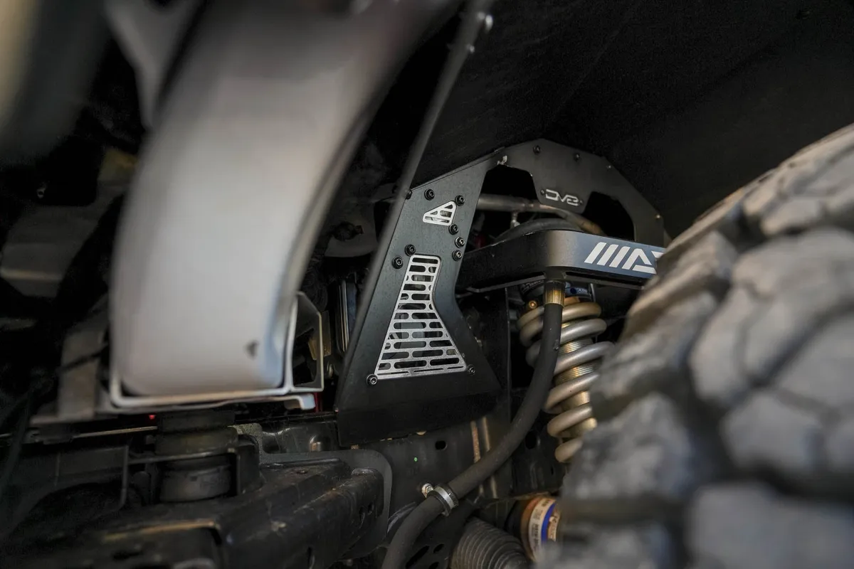 DV8 2021-2025 Ford Bronco Front Inner Fenders - INFEND-08FB product image