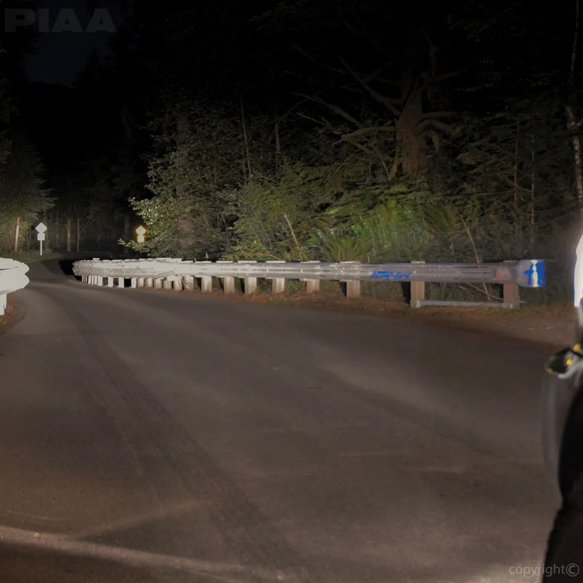 H7 Xtreme White Hybrid Replacement Bulb; 12V; 55W; 3900K; Twin Pack; product image