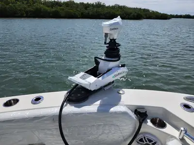 SHUTTLESLIDE Rotating Trolling Motor