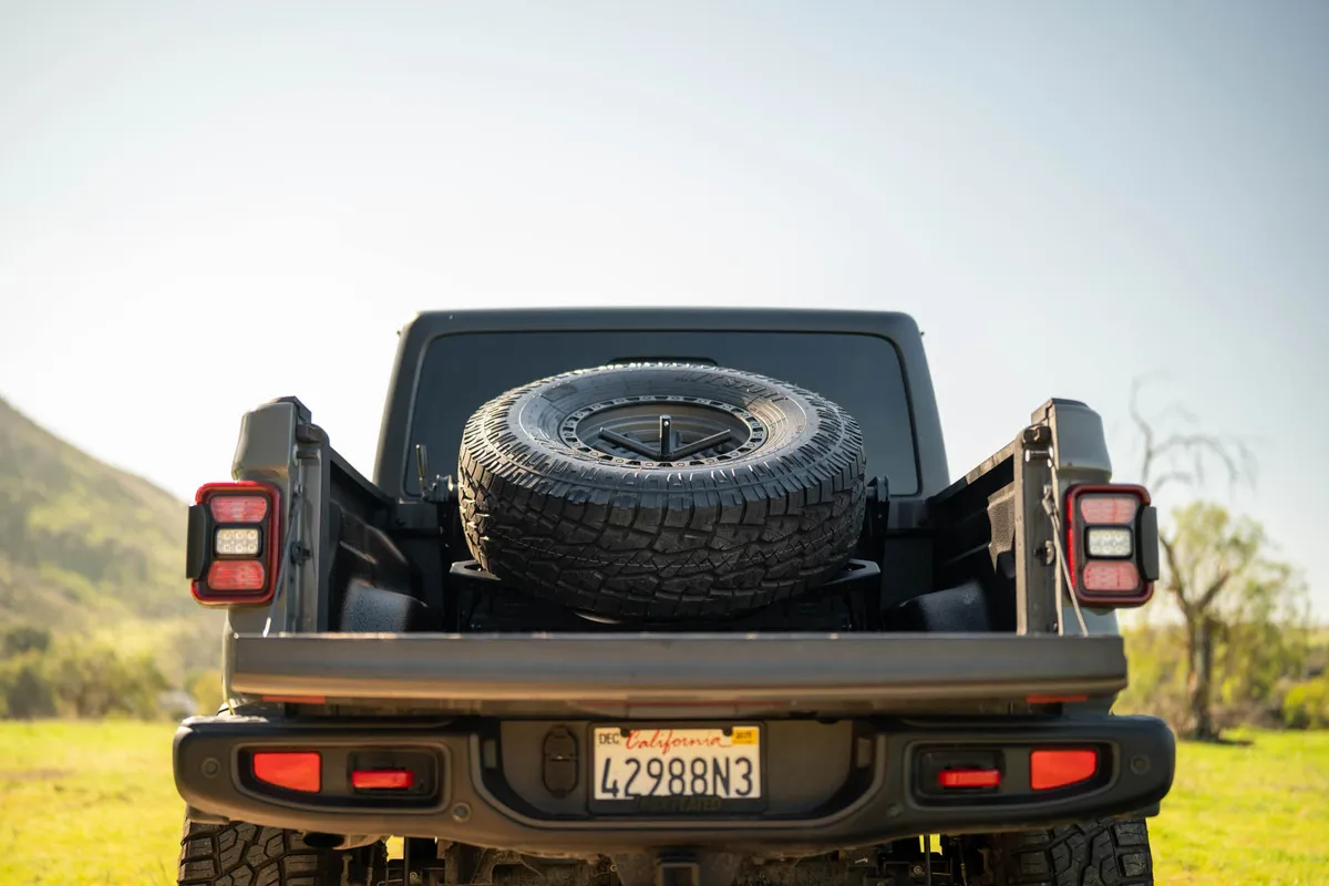 DV8 2020-2025 Jeep Gladiator JT DV8 Offroad Adjustable In-Bed Tire Carrier product image