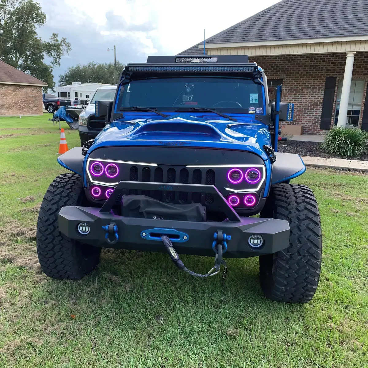 Oracle Lighting Vector Series Grill ColorSHIFT Halo LED Kit w/BC1 Controller - JT/JL/JK product image