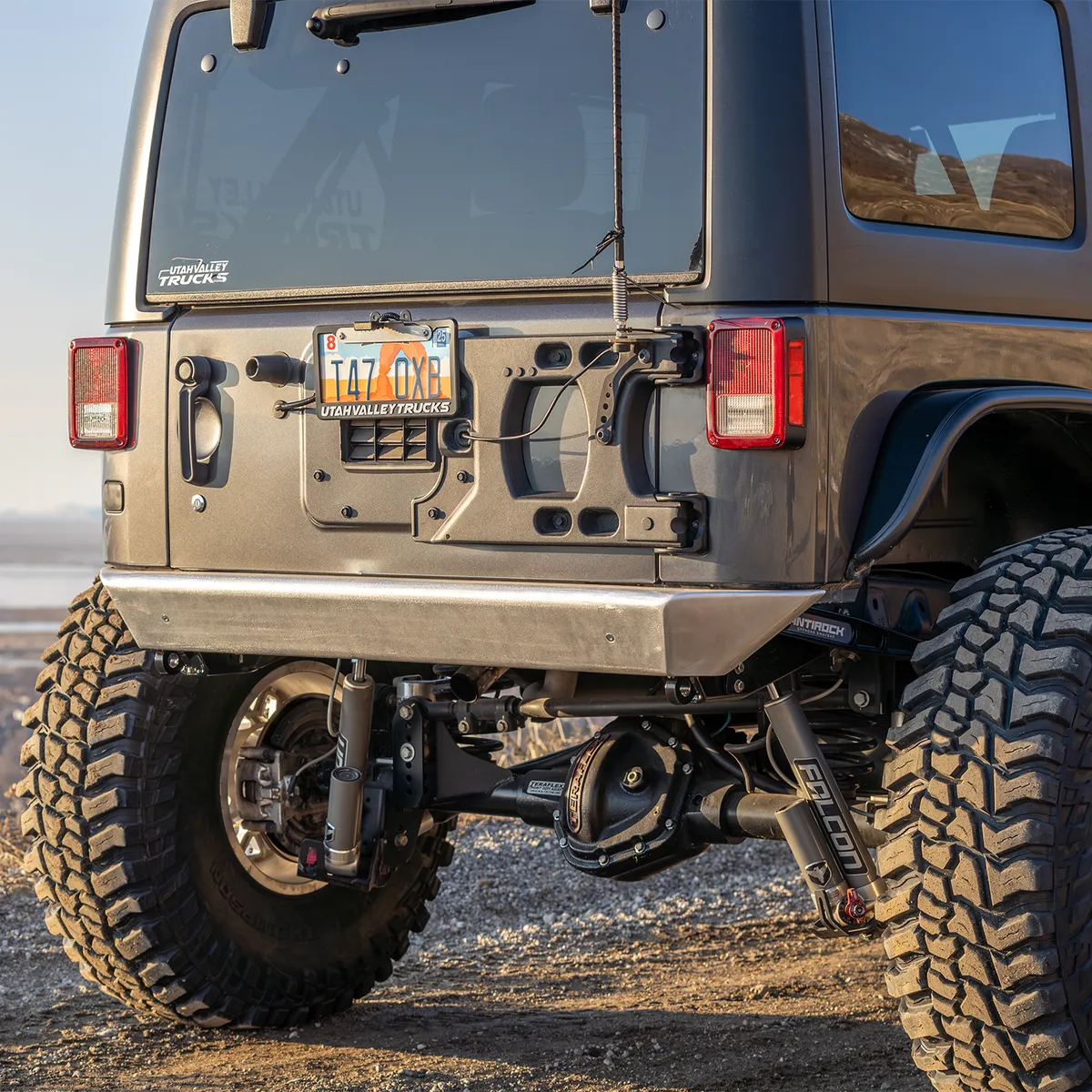 0718 Wrangler Legacy Rear Bumper Kit Raw product image