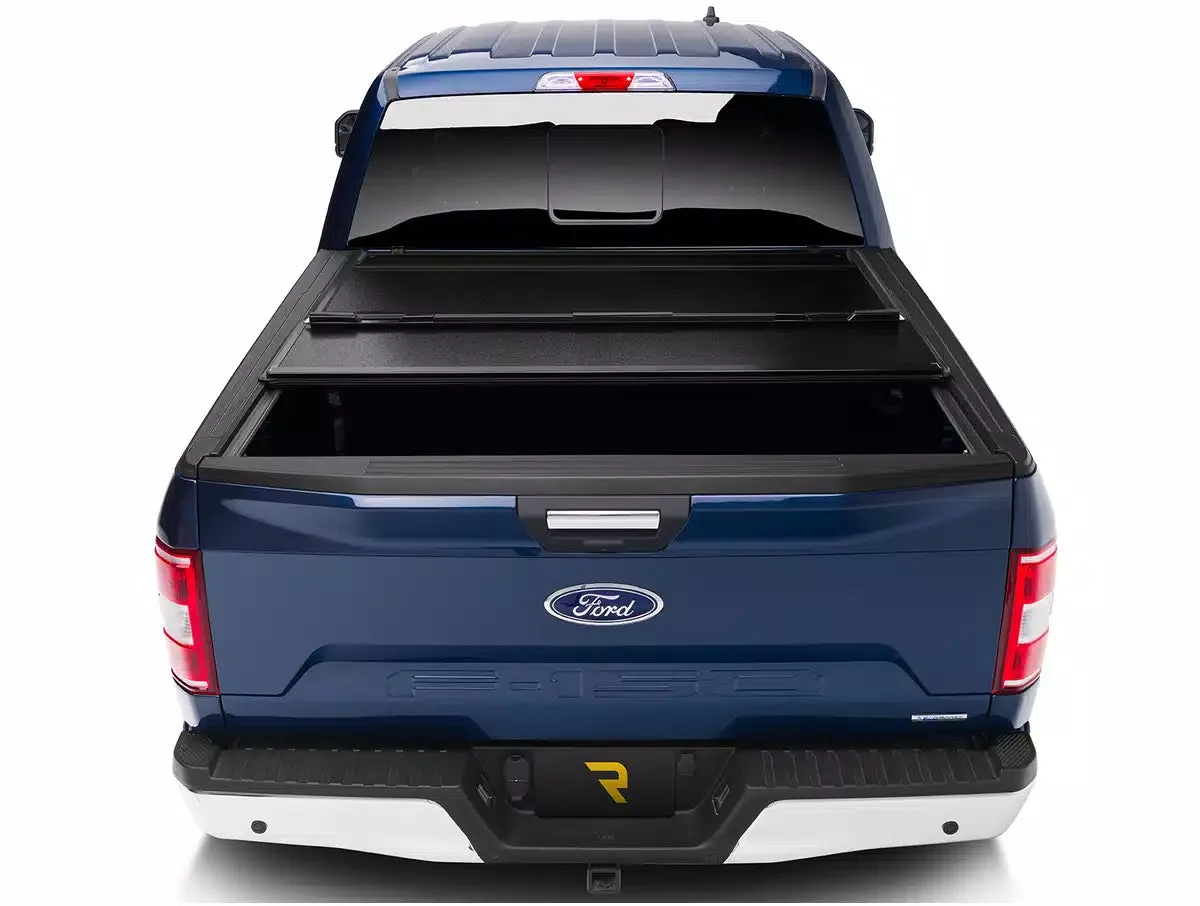24c Tacoma 5ft Bakflip Fibermax Folding Tonneau Cover Black product image