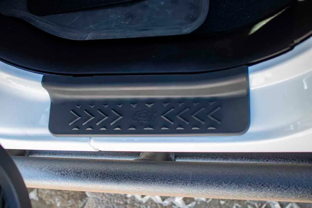 Fishbone Offroad Rocker Guards for 2020 & Up Jeep Gladiator FB23142 product image