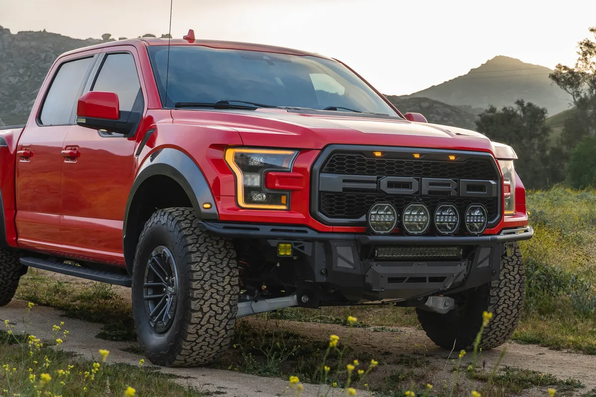 DV8 2017-2020 Ford F-150 Raptor Tube Front Bumper FBFR1-01 product image