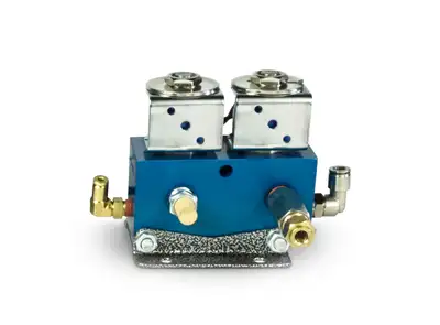 Pacbrake Electrical In Cab Control Kit For Simultaneous Air Spring Activation For Use WExisting Onboard System Pacbrake