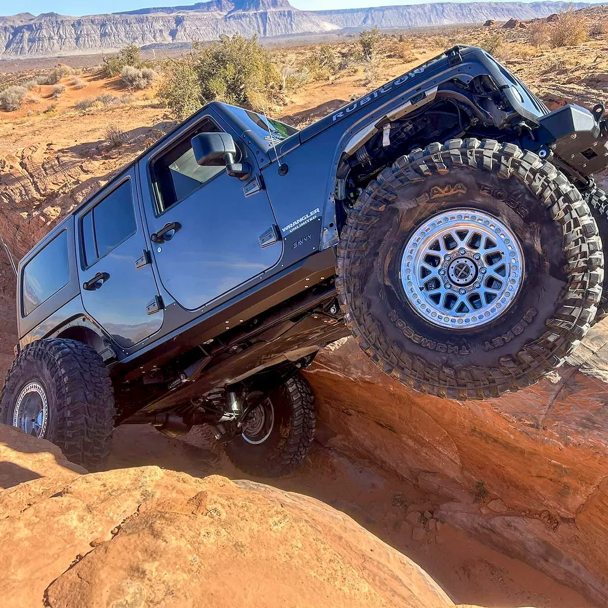 0718 Wrangler Bolt On Slider Kit Raw product image