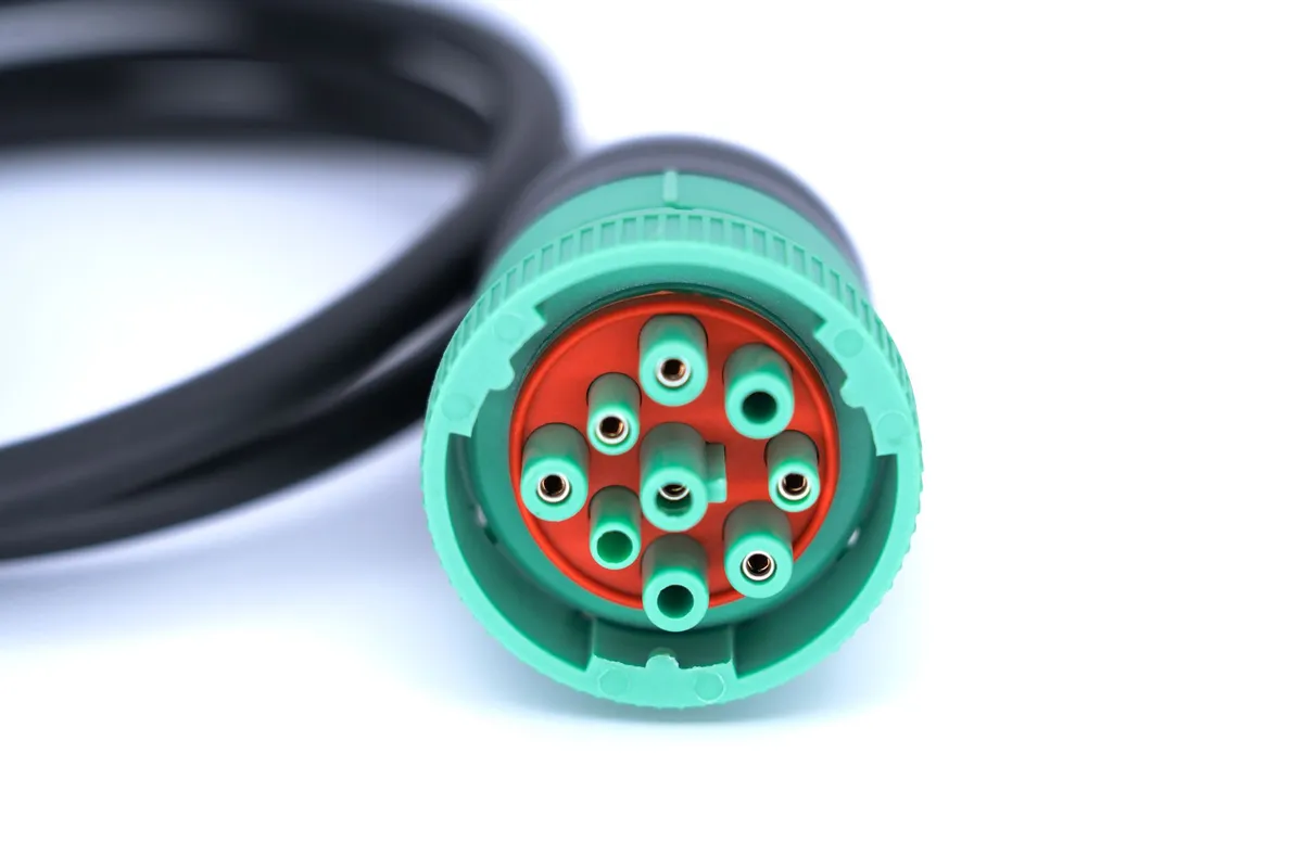 Auto Agent 3 HD Cable with 9-Pin Round Connector EZ Lynk product image