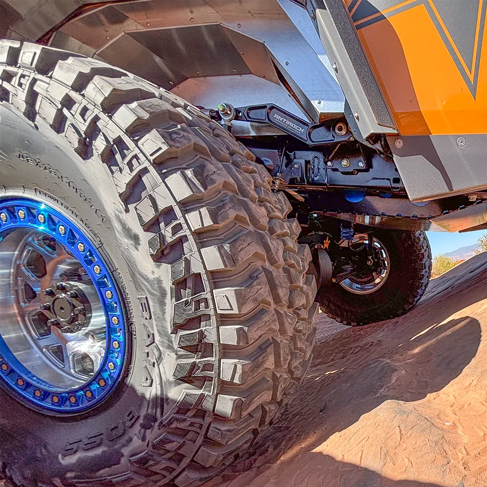 20c Gladiator Rear Inner Fender Liner Raw product image
