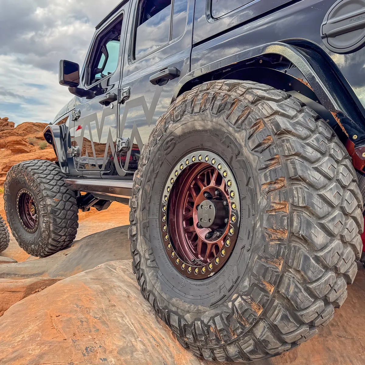 18c Wrangler Bolt On Slider Kit Raw product image