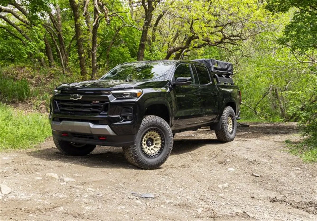 20232024 Chev RWD 4WD 3in Sst2.1 Lift Kit Premium Falcon Shocks product image