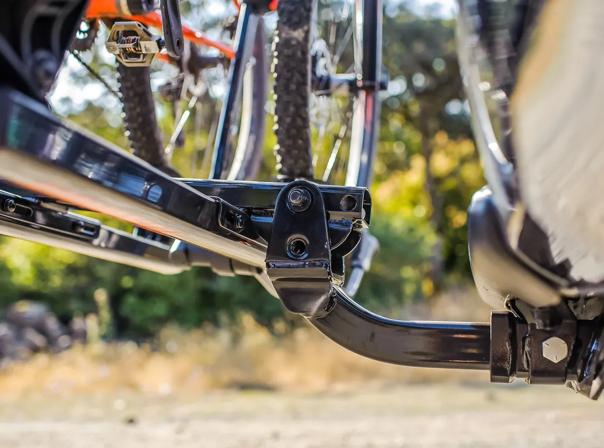 Yakima Holdup 1-1/4in Hitch Tray Bike product image