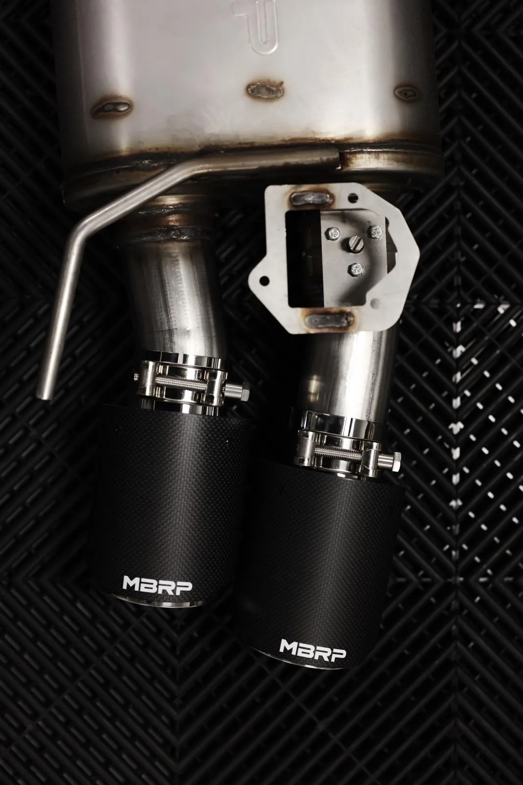 2019-2023 Ford Mustang 2.3L EcoBoost Active T304 Stainless Steel 3 Inch Cat-Back Quad Rear Exit with CF Tips MBRP product image