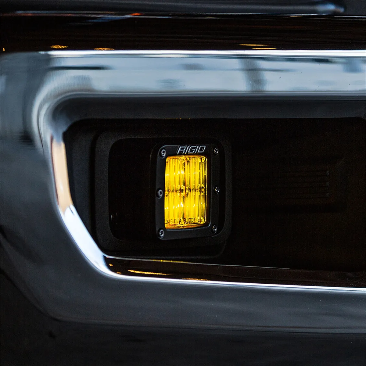 SAE J583 Compliant Selective Yellow Fog Light Pair D-Series Pro Street Legal Surface Mount Rigid Industries product image