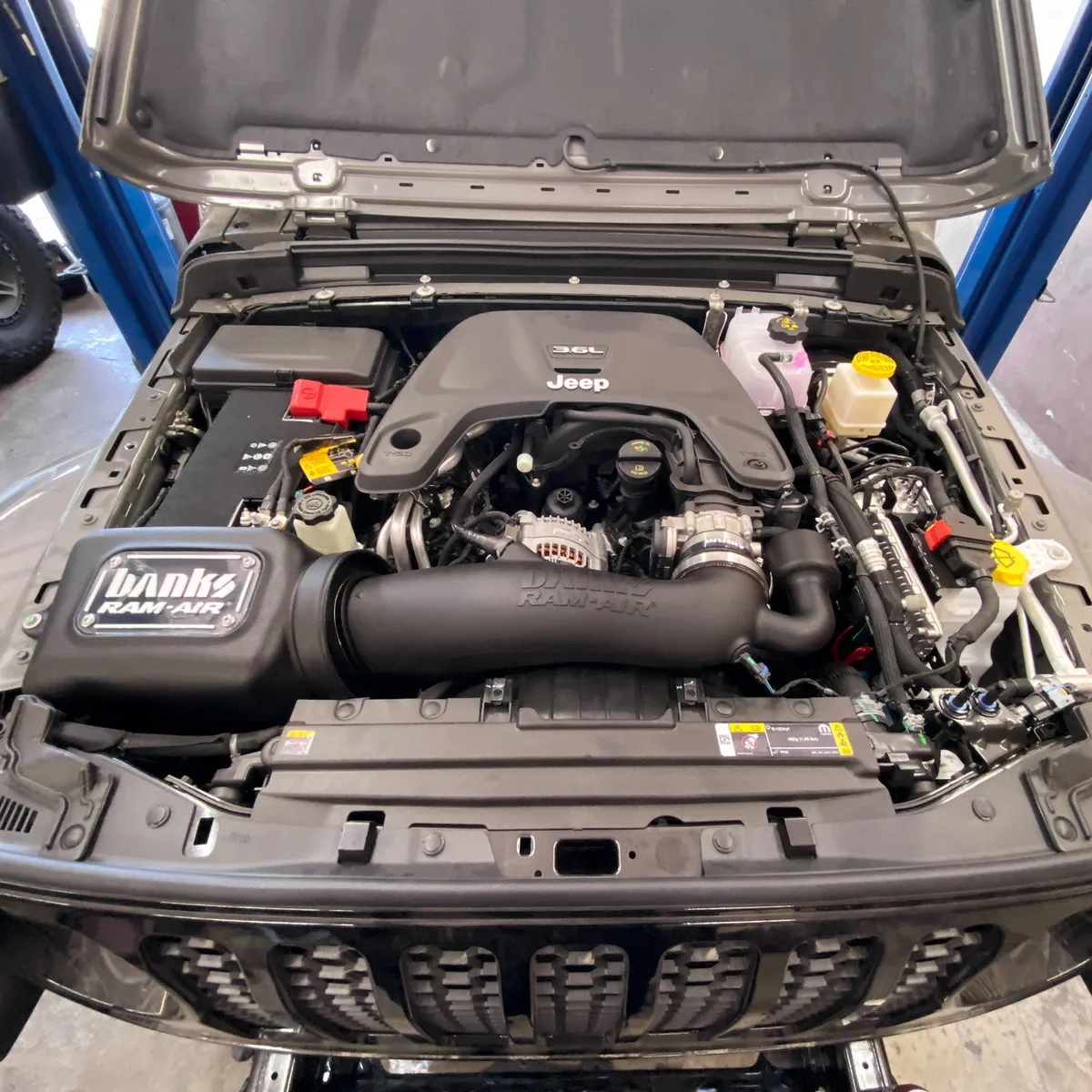 2018-2025 Jeep Wrangler JL 3.6L, and 2020-2025 Gladiator 3.6L Banks Ram-Air® Big-Ass Oiled or Dry Filter, Cold Air Intake System product image