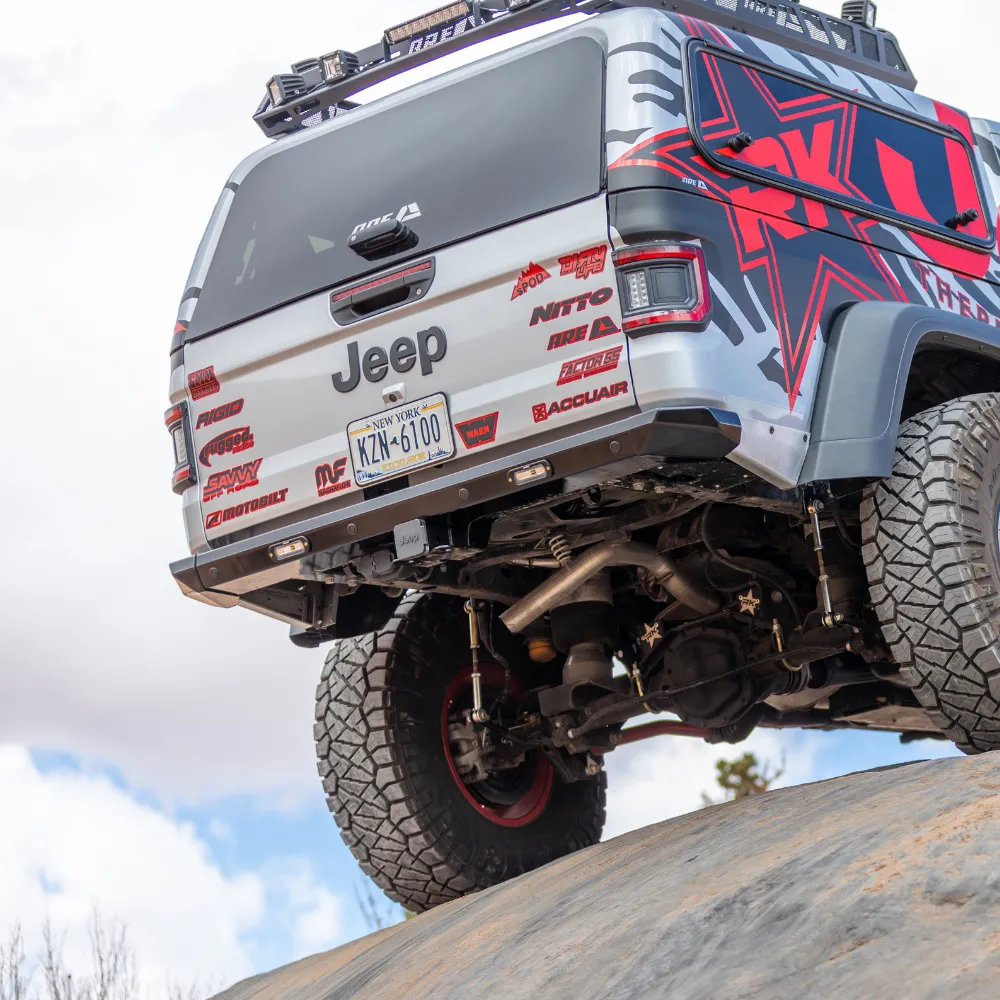20c Gladiator Legacy Rear High Clearance Bumper Kit Raw product image
