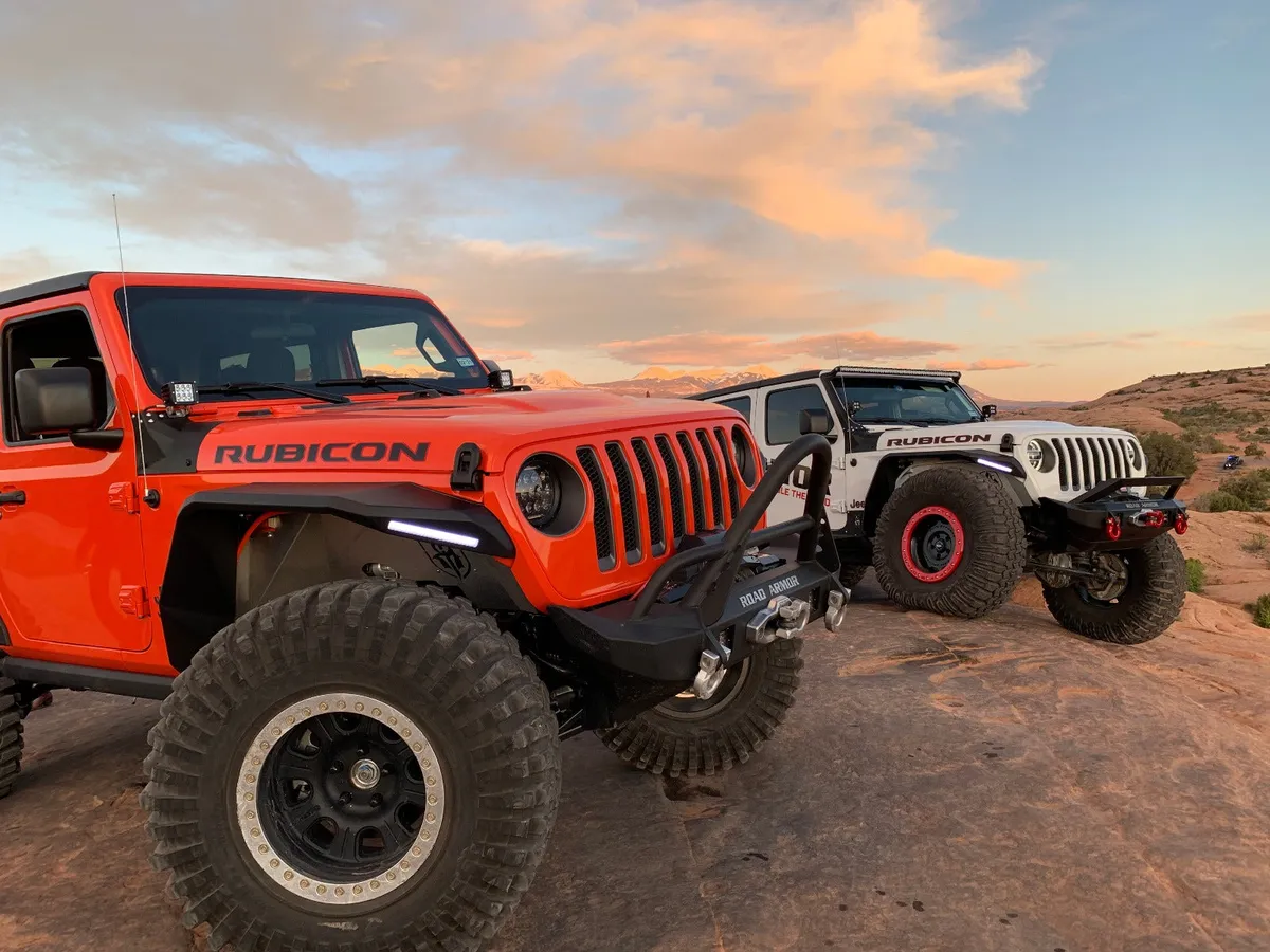 18c Jeep Stealth Front Winch Bumper Stinger Guard Mid Width;light Sold Separately product image