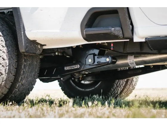 Cognito SM Series LDG Traction Bar Kit For 2020-2024 Silverado/Sierra 2500/3500 2WD/4WD with 0-4.0-Inch Rear Lift Height product image