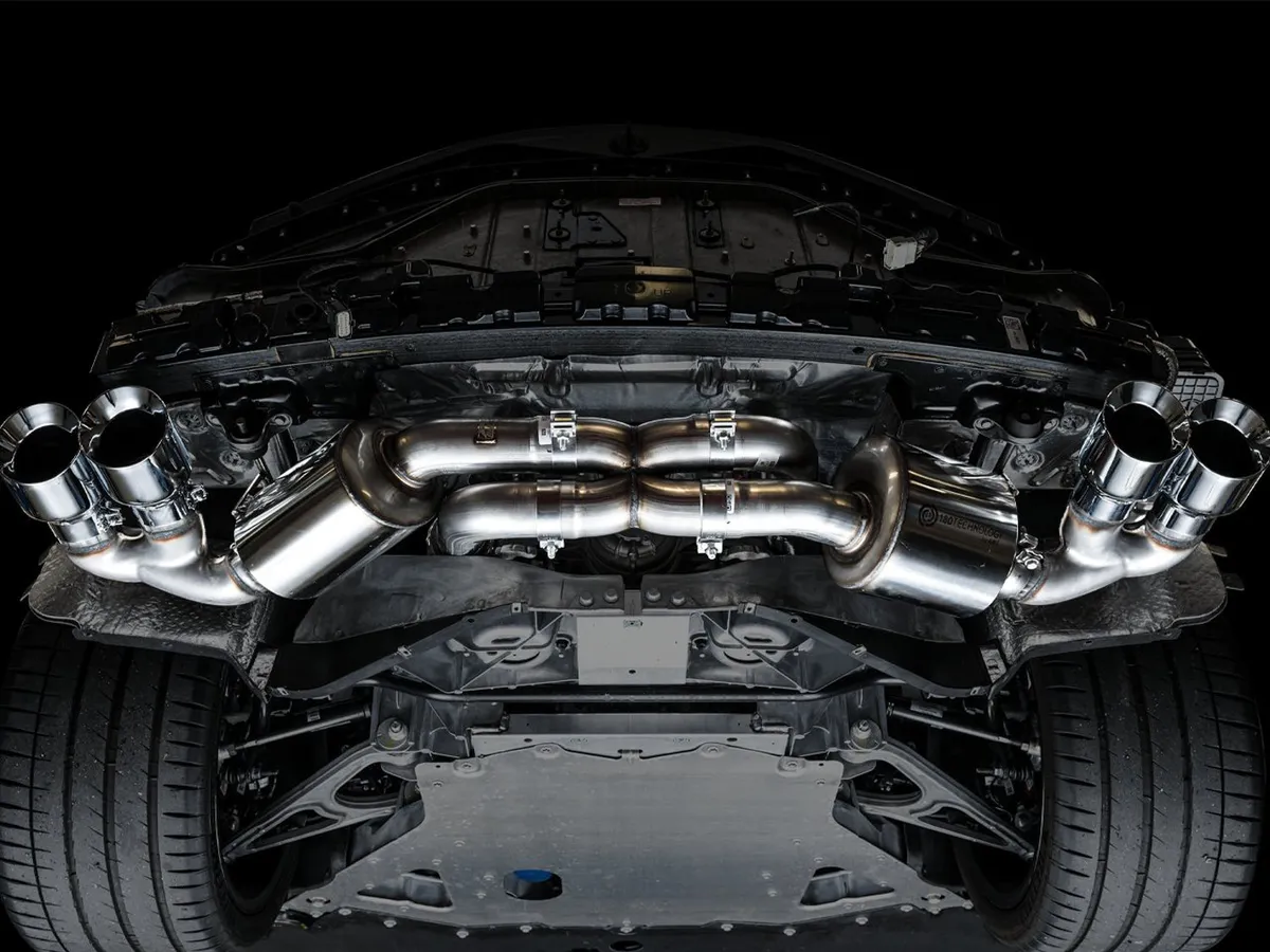 AWE Track Edition Exhaust for C8 Corvette - Quad Chrome Silver Tips product image