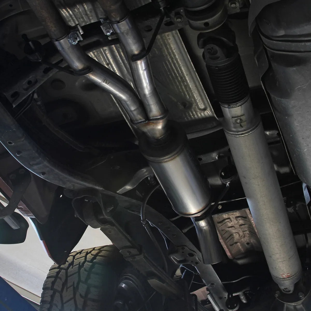 '07-21 Toyota Tundra Flowmaster FlowFX Cat-Back Exhaust System product image