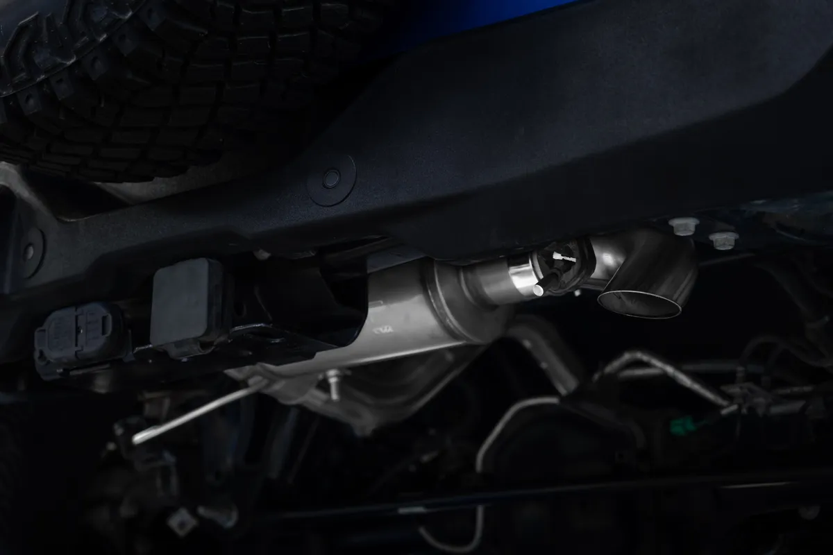Armor Lite Cat Back Exhaust System; 3 in.; Aluminized; Single Rear Exit; 3 in. Turn Down Tail; High Clearance; Touring Profile; product image
