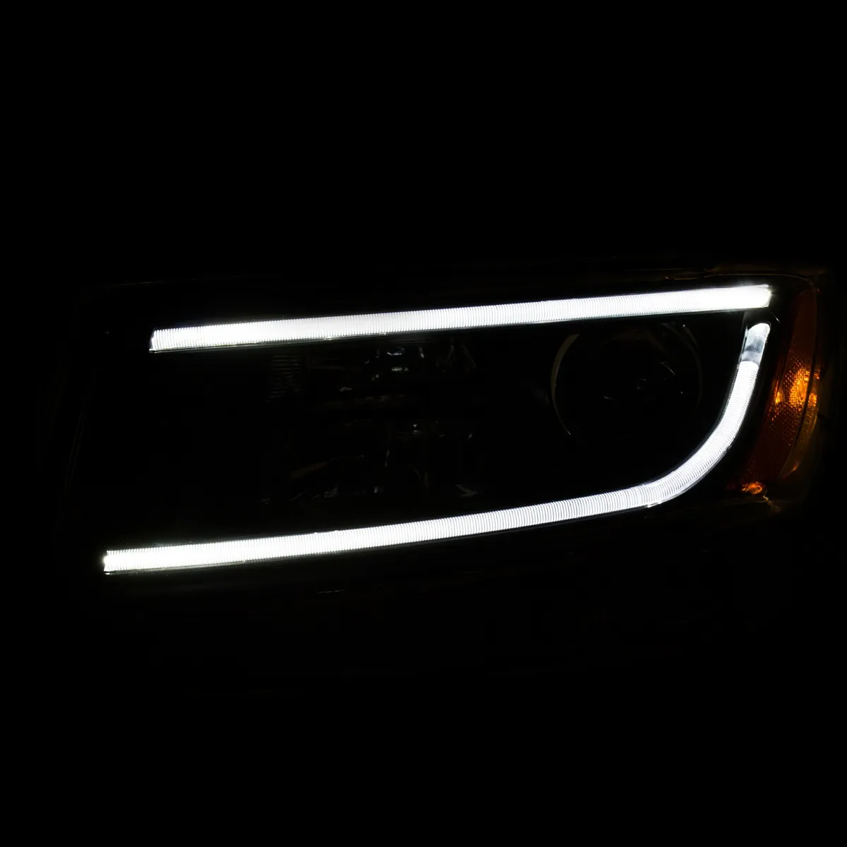 Jeep Grand Cherokee 14-16 Projector Headlights Plank Style Black (For Halogen Models Only) product image
