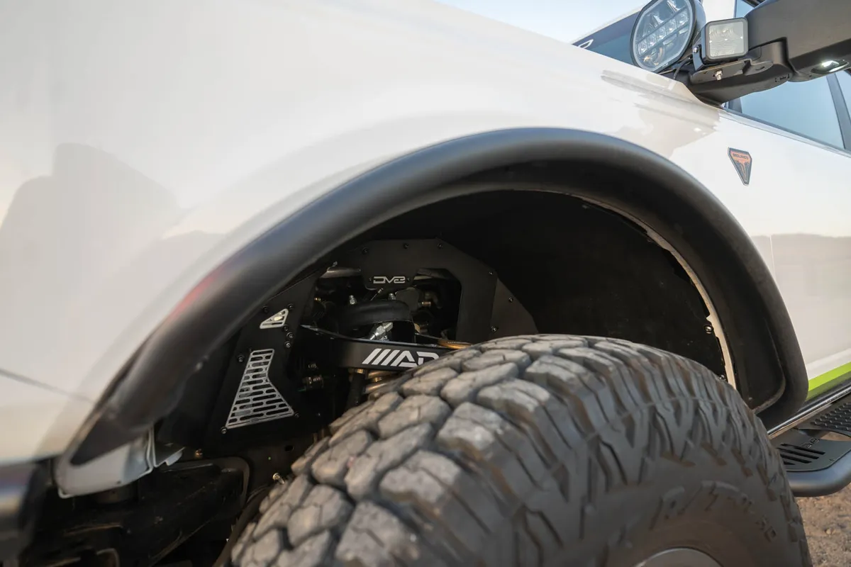 DV8 2021-2025 Ford Bronco Front Inner Fenders - INFEND-08FB product image