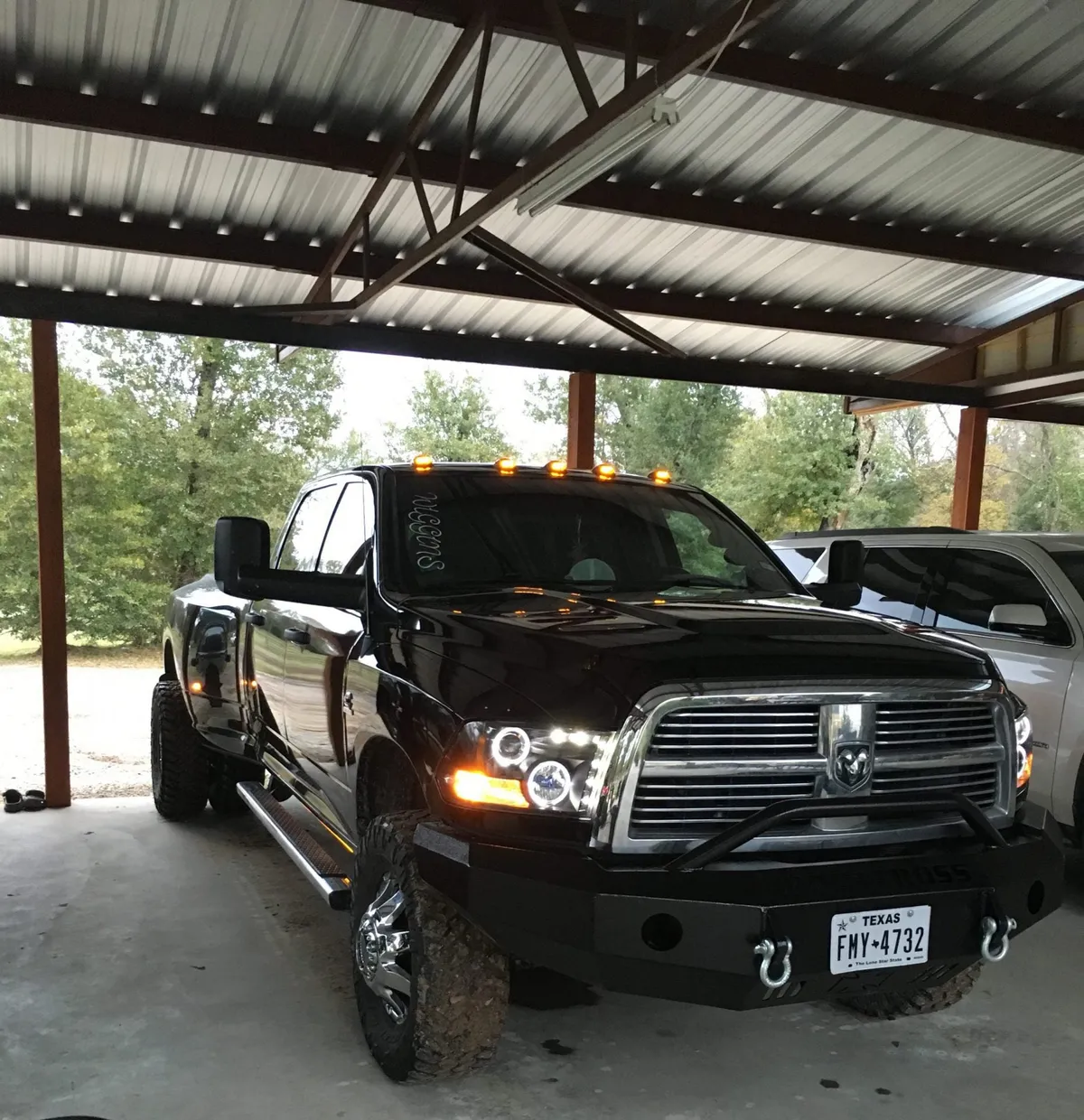 Dodge 03-19 Heavy-Duty 2500 and 3500 5-Piece Set Clear Cab Roof Light Kit with White and Amber Strobe LEDs and White o product image