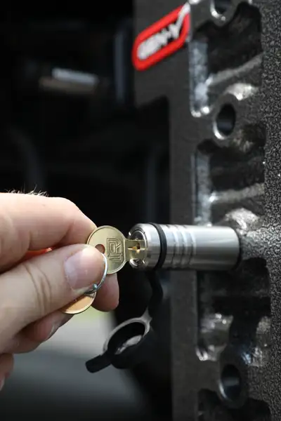 GEN-Y Hitch 1 Pack - (1) 5/8 x 3-1/8 Span Hitch Lock - 2 Keys Included Fitment: Phantom 5K Phantom-X 7K 16K Mega Duty 10K 16K Boss 10K 16K Glyder 7K