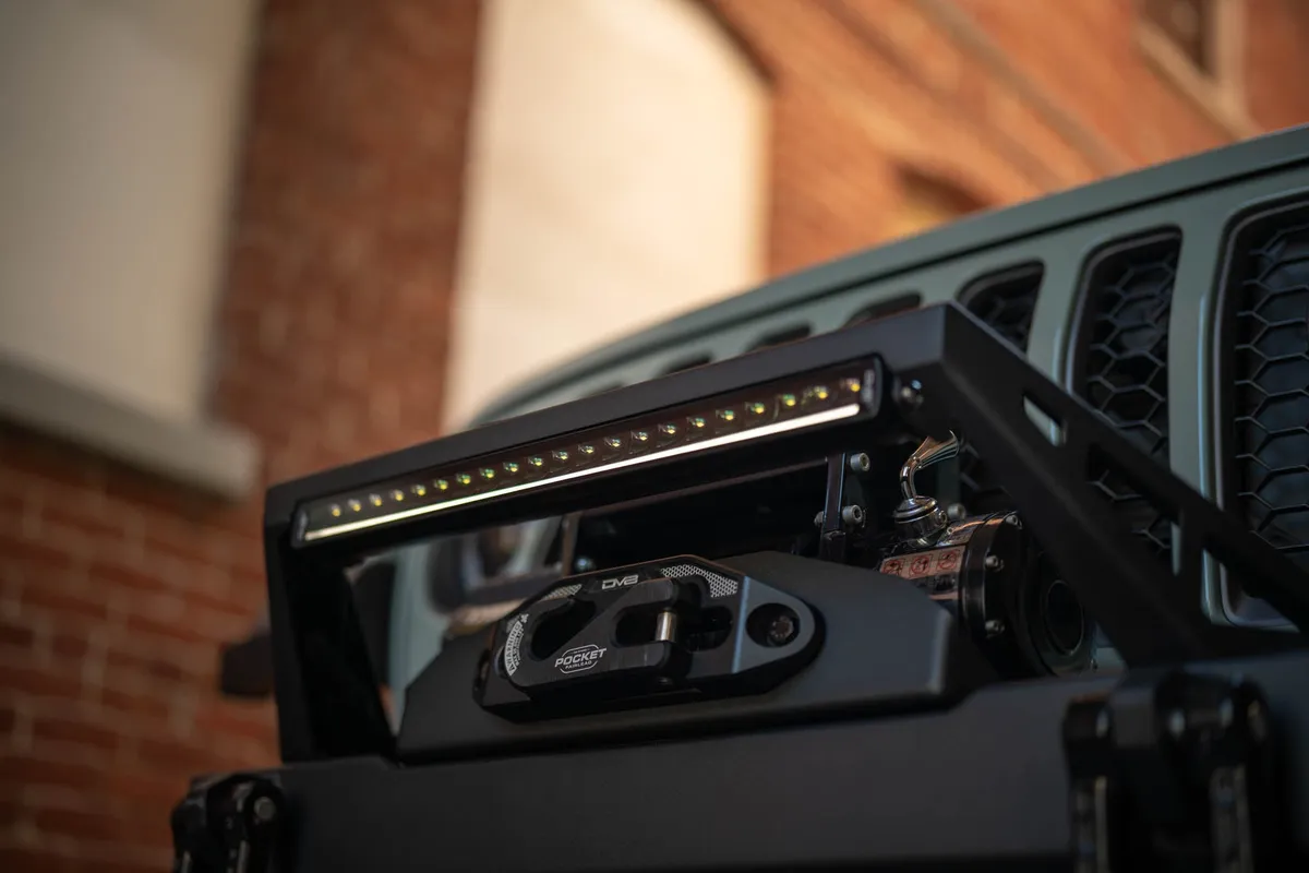 DV8 Offroad 20-Inch Halo Elite Single Row Light Bar with Accent Light product image