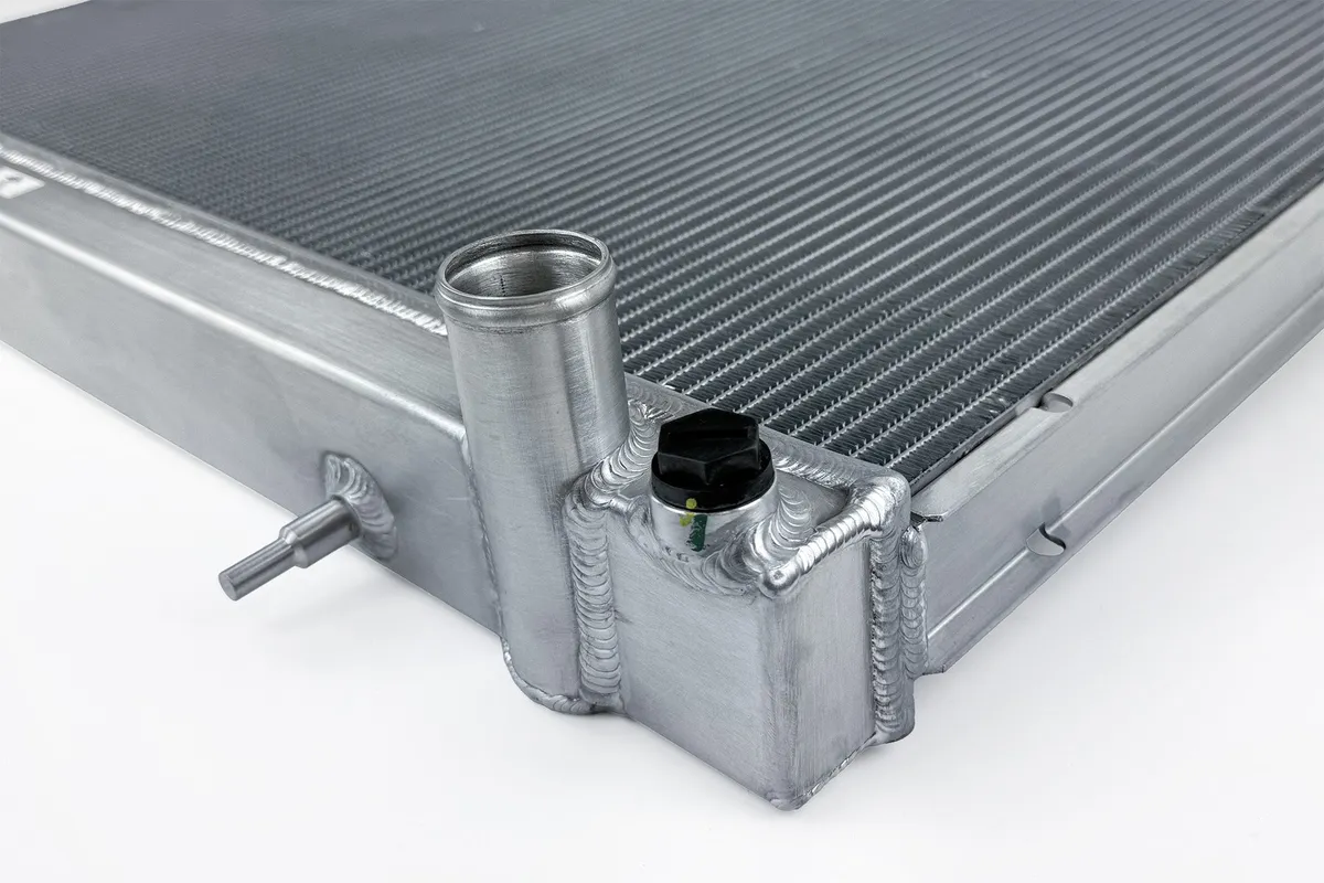 CSF Cooling - Racing & High Performance Division 7231 R34 Skyline GT-R/GTS High-Performance All-Aluminum Radiator - Silver product image