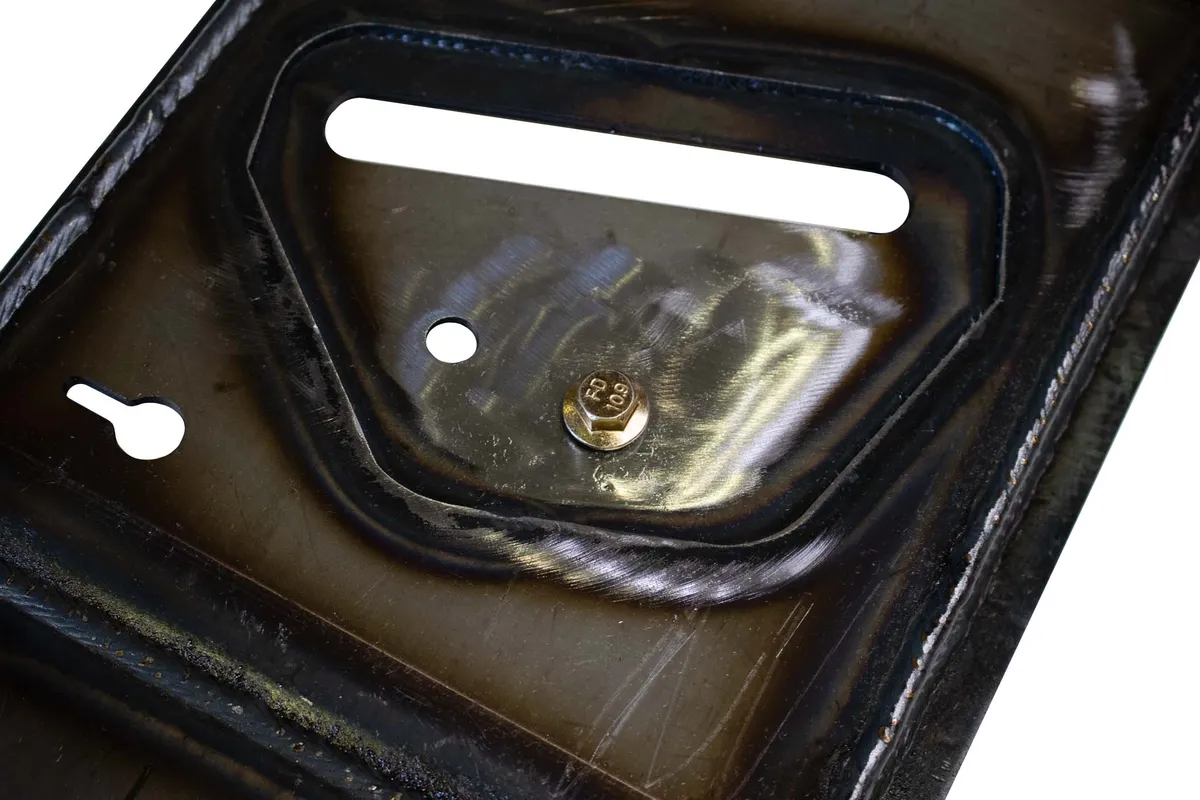 Rust Buster 2011-2018 Chevy Silverado 2500hd 3500hd Single Rear Wheels Gmc Sierra 2500hd 3500hd Single Rear Wheels - Fits All Cab And Bed Configurations Spare Tire Plate Rb7837 product image