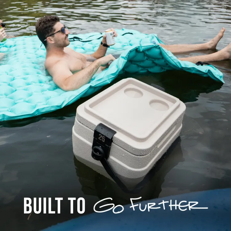 25can Cooler Polar White product image