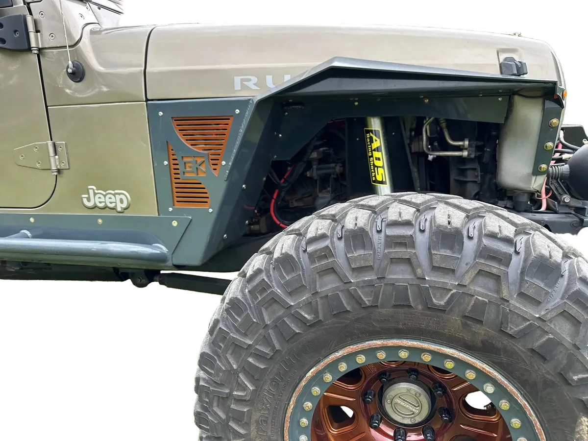 Diamond Series Comp Style Inner Fenders for Jeep TJ Wrangler product image