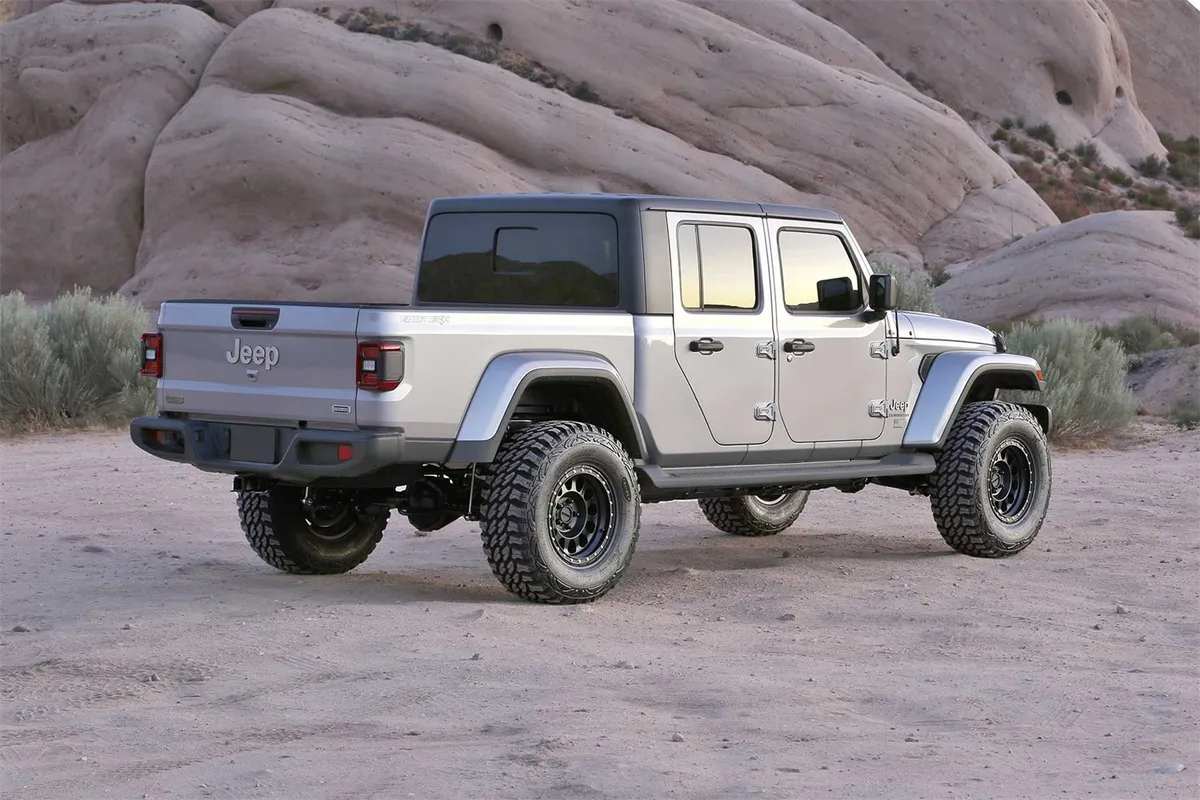 Sport Lift System w/Shock; 3 in. Lift; w/Dirt Logic 2.25 Shocks; product image