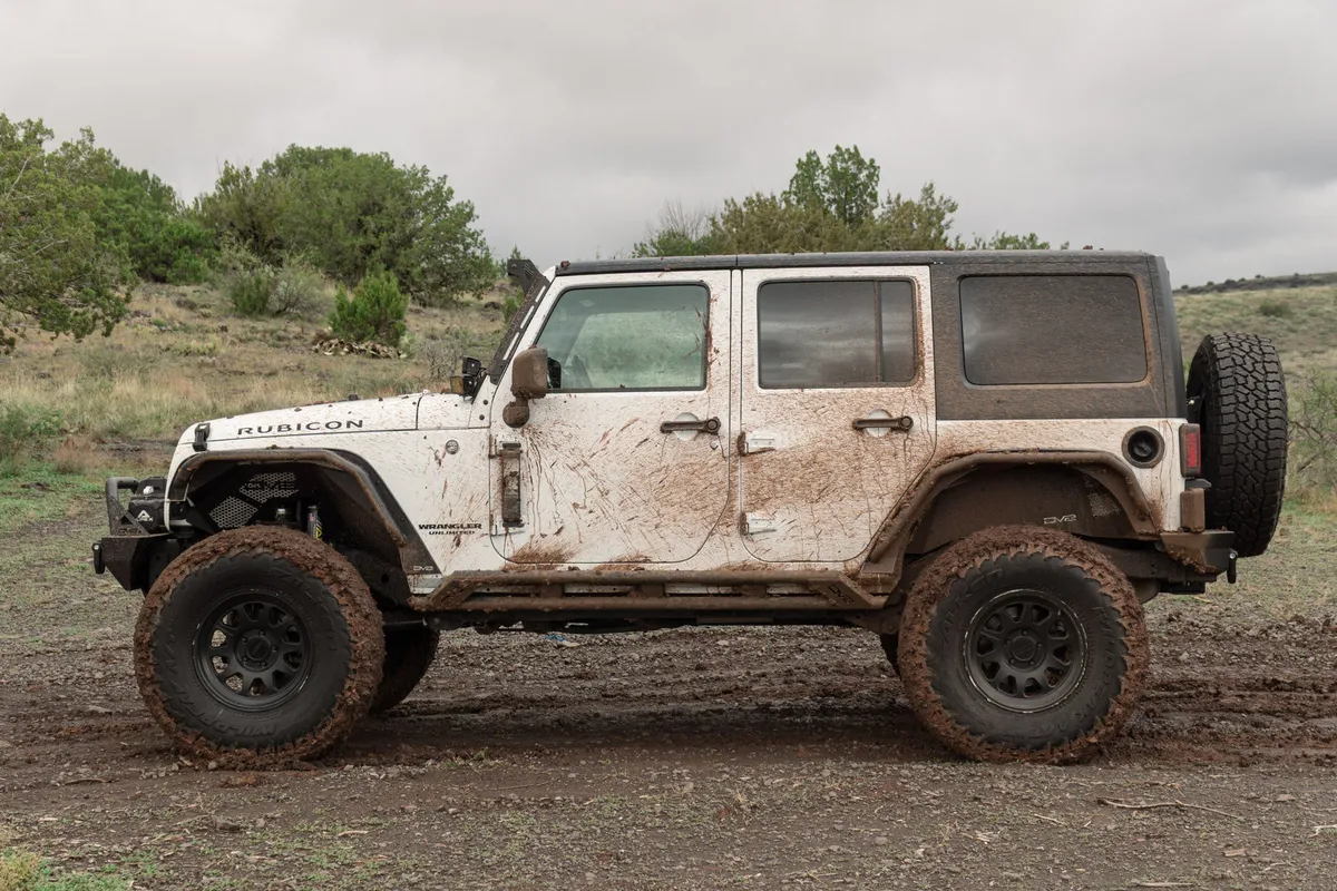 DV8 2007-2018 Jeep Wrangler JK Rear Inner Fenders INFEND-10RB product image